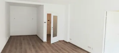 Charmante Wohnung mit großem Wohnraum in ruhiger Lage – Bild 2