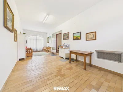 6-Zimmer-Haus mieten in Bruck an der Leitha – 170 m², € 1.650 – Bild 15 von 17