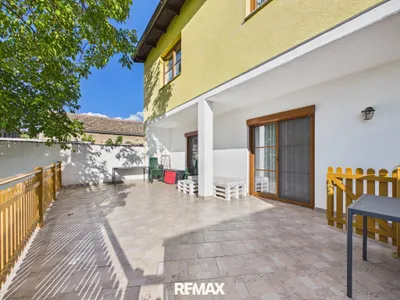 6-Zimmer-Haus mieten in Bruck an der Leitha – 170 m², € 1.650 – Bild 2 von 17
