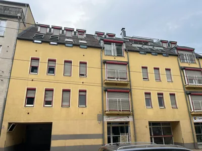 Schöne Dachgeschoß-Maisonettenwohnung inkl. Tiefgarage und Terrasse
