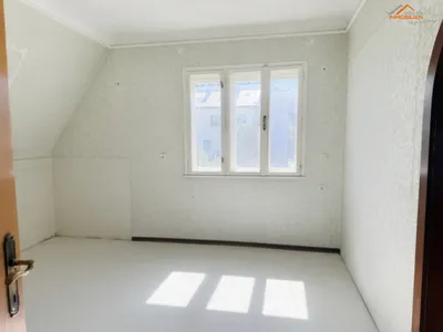 5-Zimmer-Haus kaufen in Neunkirchen – 167 m², € 299.000 – Bild 6 von 37