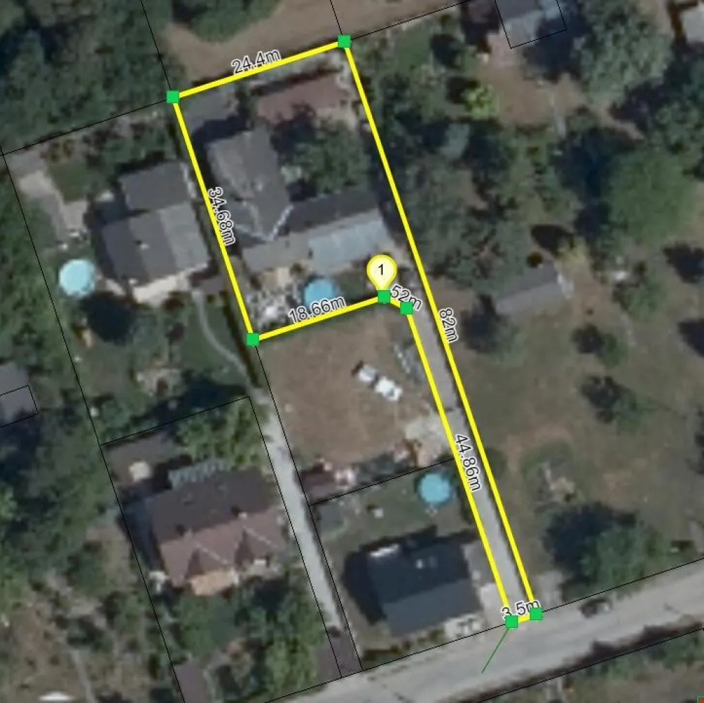 Provisionsfrei und Preisreduziert !! Haus mit 2 Wohneinheiten, 256 m² Wohnfläche, 8 Zimmer - 12 Gehminuten zum Bahnhof - Ansicht 2