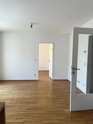 AB MITTE OKTOBER - Entzückende 2 Zimmerwohnung mit Balkon! Jägerstraße/U6/ Pappenheimgasse – Bild 2
