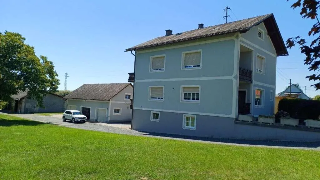 Der Stadt ganz nah und doch am Land - Sehr gepflegtes Ein-/Mehrfamilienhaus zum Sofortbezug! - Ansicht 2