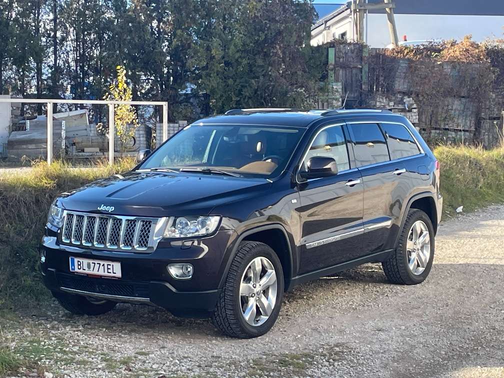 Jeep Grand Cherokee 3,0 Limited Overland CRD SUV / Geländewagen