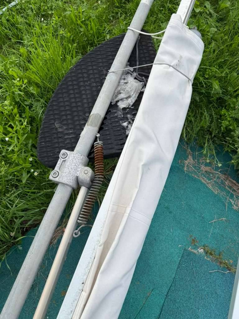 Markise neu bespannt 5m Breit zur Wandmontage,  310,- (8103 Eisbach) -  willhaben