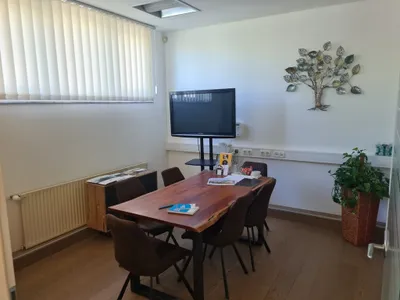 1-Zimmer-Gewerbeimmobilie mieten in Graz – 100 m², € 560 – Bild 4 von 5