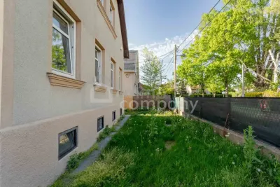 7-Zimmer-Haus kaufen in Wien – 300 m², € 700.000 – Bild 3 von 23