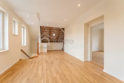 7-Zimmer-Haus kaufen in Wien – 300 m², € 700.000 – Bild 14 von 23