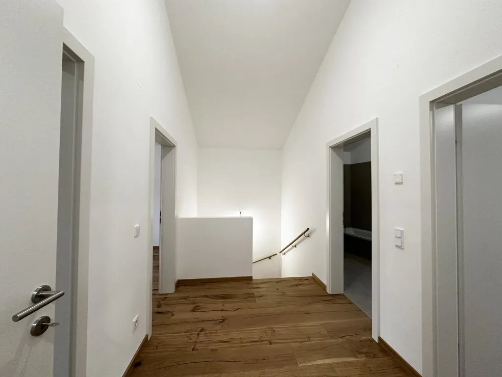 Neubau-Reihenhäuser in Markt Piesting - nur 35 Min. von Wien - Widok 2