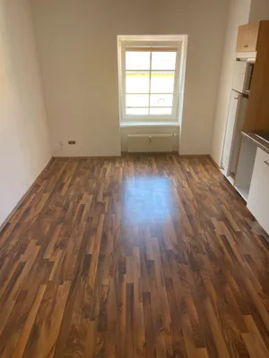 2-Zimmer-Wohnung mieten in Wiener Neustadt Land – 40 m², € 405 – Bild 2 von 3