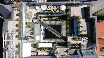 360° - Luxuriöse DG Wohnung mit kleiner Terrasse – Bild 2