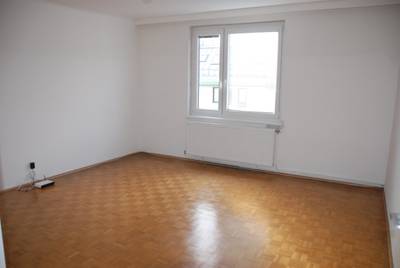 Helle 3 Zimmer Wohnung mit Loggia - provisionsfrei- 1190 Wien