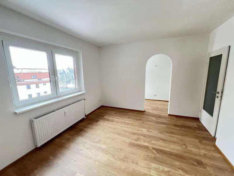 Großzügige 1-Raum-Wohnung im Stadtzentrum - Bergerweg 3/51 – pohled 2