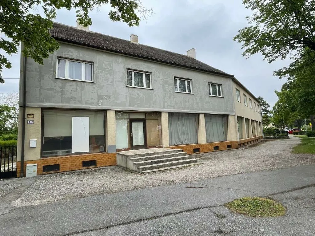 Riesen Objekt in Laa an der Thaya - 700m² Nutzfläche wartet auf Sie! - Ansicht 3