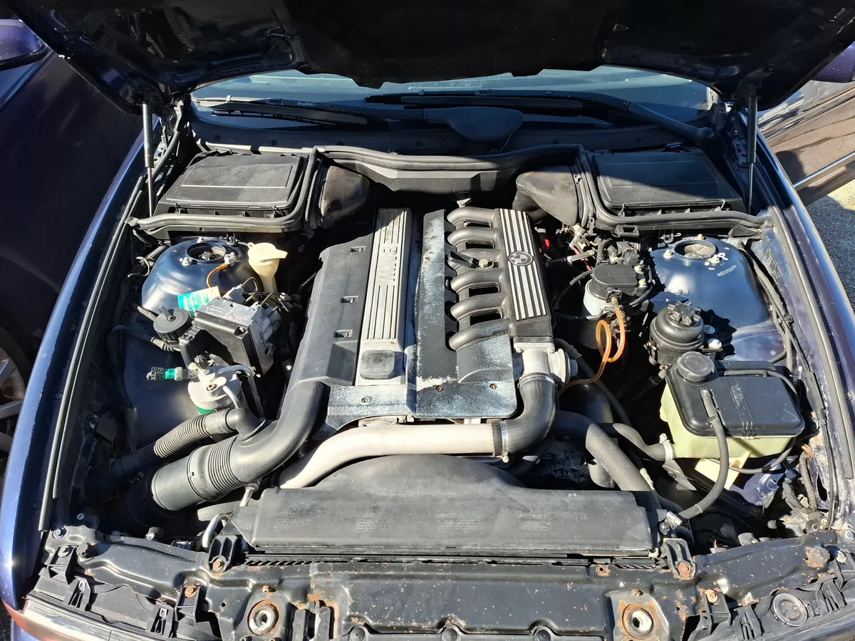 BMW 5 Series 1998 photo 3