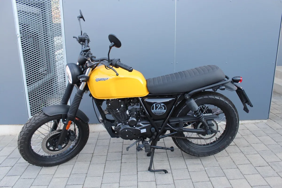 Brixton Cromwell 125