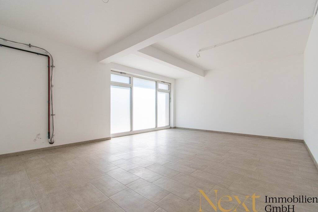 Attraktive Büro-/Geschäftsfläche mit Kaufoption und großer Schaufensterfront in Steyr zu vermieten! - Ansicht 3