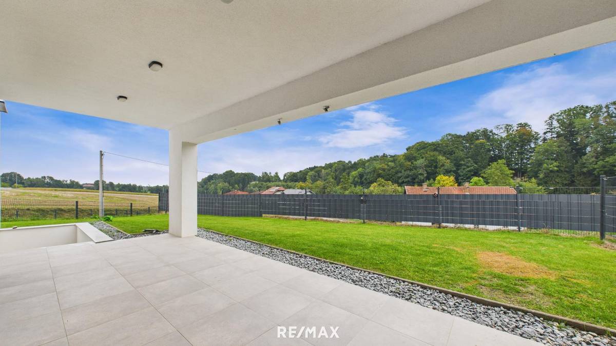 Haus in ruhiger Lage – pohled 2