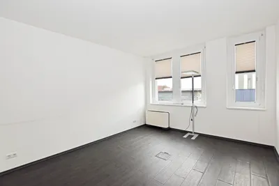 Gewerbeimmobilie mieten in Mödling – 232 m², € 10 – Bild 2 von 5