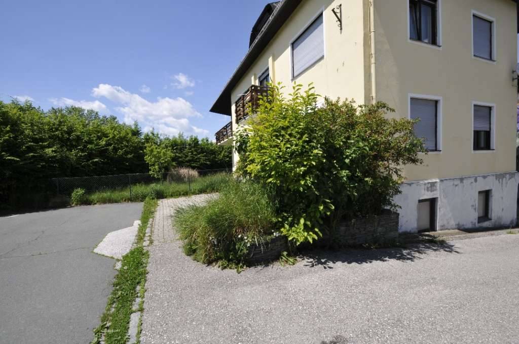 Mehrparteienhaus in Ferlach - Platz für Mietflächen, Büros, Praxisflächen o.ä - Ansicht 2