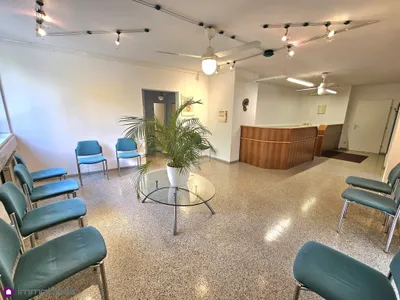 4-Zimmer-Gewerbeimmobilie mieten in Wien – 82 m², € 1.850 – Bild 1 von 31