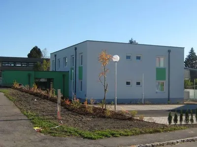 3-Zimmer-Wohnung mieten in Oberpullendorf – 80,16 m², € 744 – Bild 2 von 2