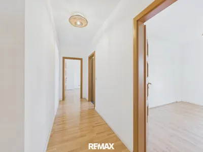 4-Zimmer-Wohnung kaufen in Bruck an der Leitha – 93 m², € 229.000 – Bild 9 von 11