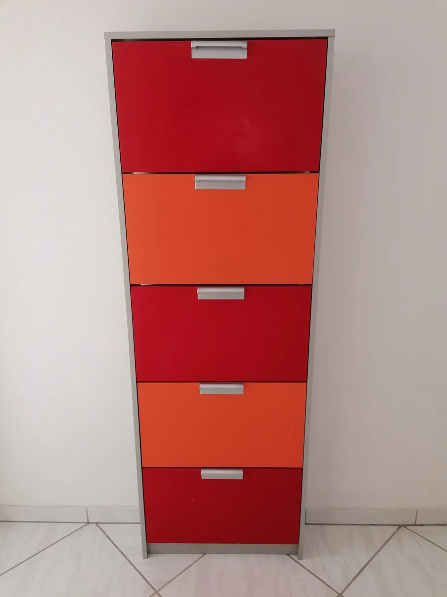 Schuhschrank Kippschrank 5 Laden, 70er Jahre- Stil, Maße 170,5x 58,5x 17 cm (HBT) für bis zu 15 Paar Schuhe, € 30,- (7141 Podersdorf am See)