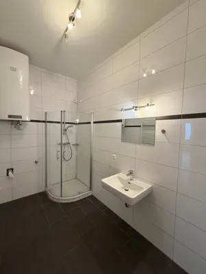 3-Zimmer-Wohnung mieten in Graz-Umgebung – 93 m², € 1.100 – Bild 2 von 13