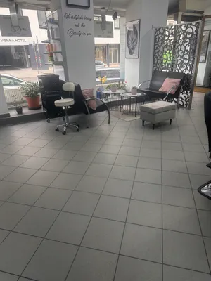 Gewerbeimmobilie mieten in Wien – 105 m², € 2.300 – Bild 2 von 4