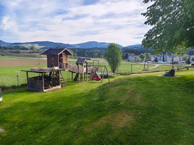 Grundstück kaufen in Feldkirchen – 1 096 m², € 105.000 – Bild 3 von 4