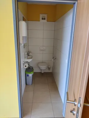 Gewerbeimmobilie mieten in Wels – 85 m², € 512 – Bild 10 von 13