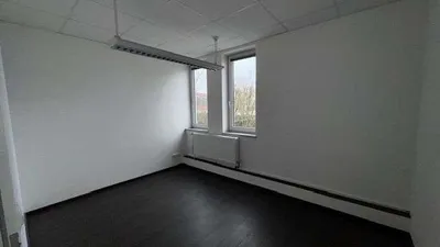 Gewerbeimmobilie mieten in Wels – 135 m², € 1.696 – Bild 2 von 7