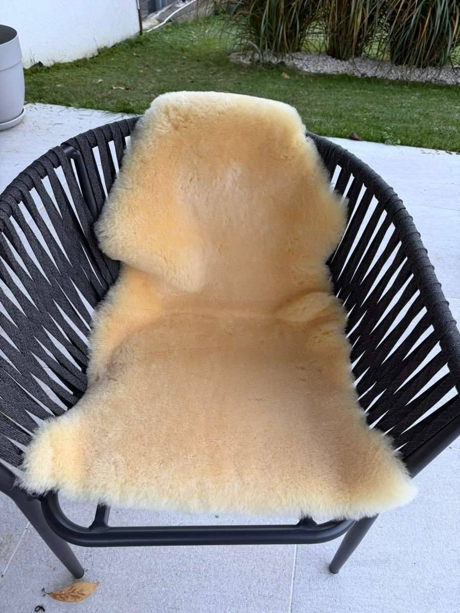 Nordic Sheep Baby Lammfell 80x60 cm Kinderwagen - neu Fell Pelz,  40,-  (4780 Schrding) - willhaben