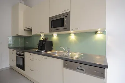 Altbau exklusiv | möbliert | Nähe Urania – Bild 2