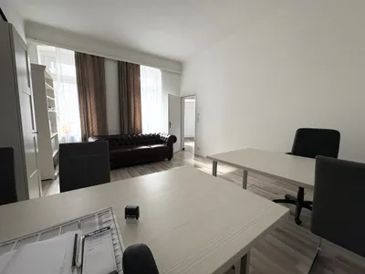 2-Zimmer-Wohnung kaufen in Wien – 50 m², € 199.000 – Bild 2 von 11