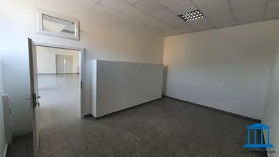 3-Zimmer-Gewerbeimmobilie mieten in Wiener Neustadt – 150 m², € 1.037 – Bild 3 von 9