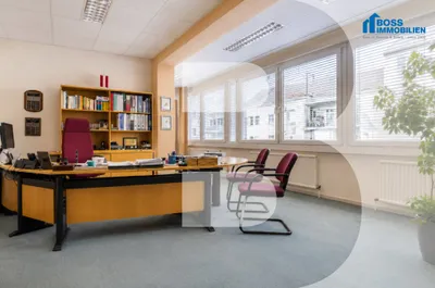 5-Zimmer-Gewerbeimmobilie mieten in Linz – 186 m², € 1.767