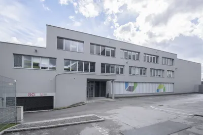 Gewerbeimmobilie mieten in Linz – 583 m², € 12.427 – Bild 3 von 6