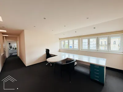 Gewerbeimmobilie mieten in Wien – 130,65 m²