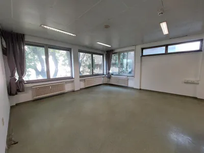 4-Zimmer-Gewerbeimmobilie mieten in Bruck an der Leitha – 167 m², € 1.927 – Bild 5 von 13