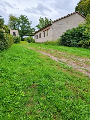 Grundstück kaufen in Braunau am Inn – 2 737 m², € 450.000