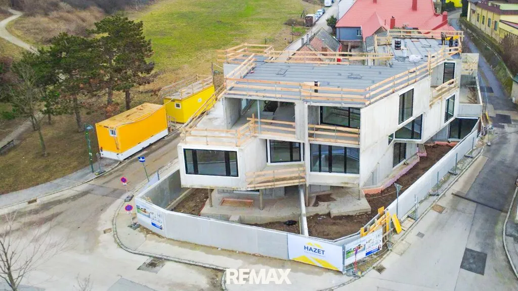 Moderne Twin-Villen mit Luxus-Ausstattung und Panoramablick über den Felmeyergarten. Grünruhelage mit sehr guter Infrastruktur - Widok 3