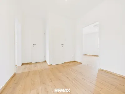 2-Zimmer-Wohnung kaufen in Bruck an der Leitha – 56,41 m², € 230.000 – Bild 1 von 20