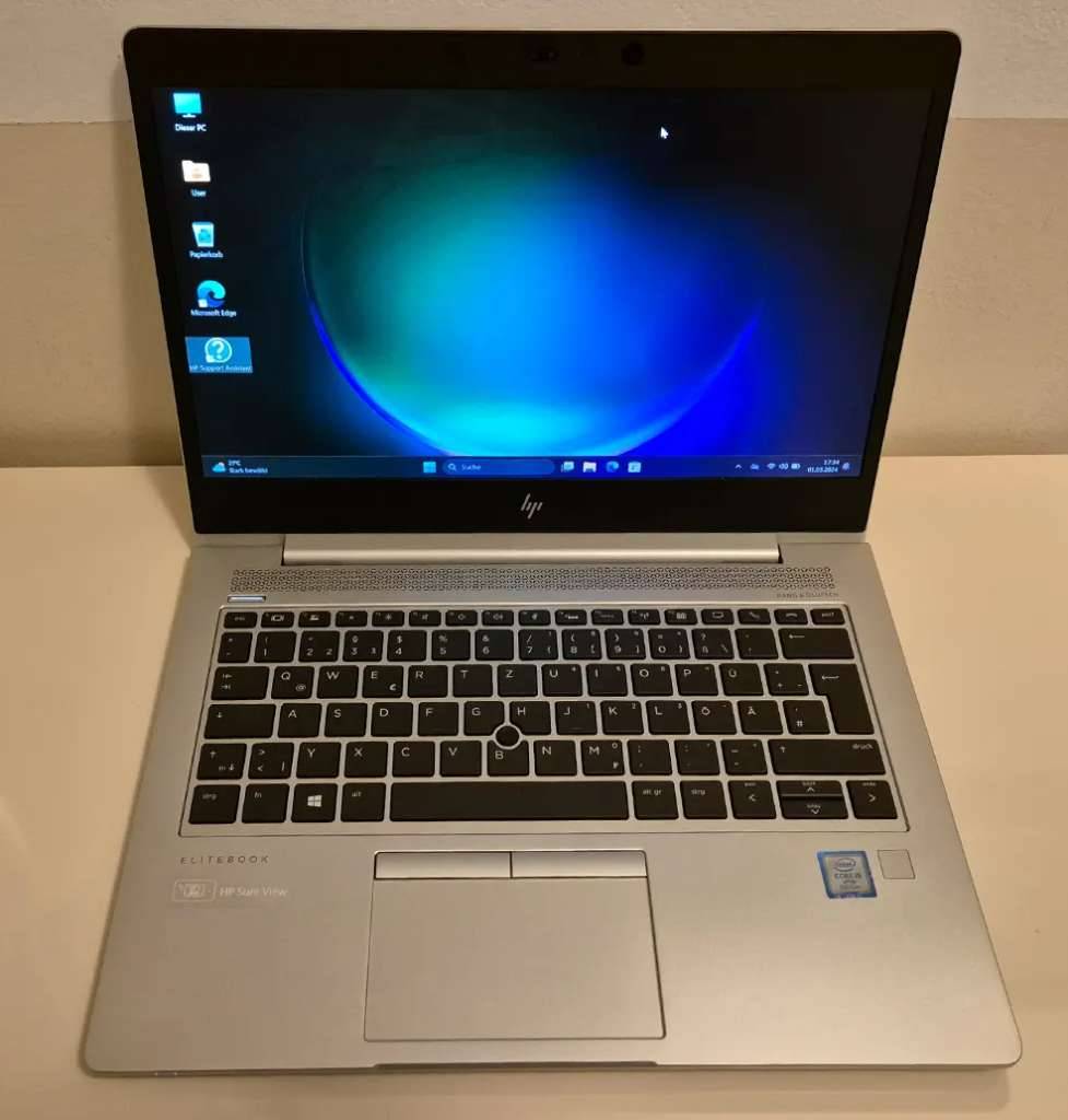 HP EliteBook 830 G5 13,3 pollici 1920 x 1080 Full HD Intel Core i5 256 GB SSD HDD 8 GB memoria Windows 11 Pro Webcam Fingerprint Notebook Laptop ( ricondizionato