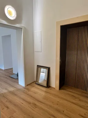 2-Zimmer-Wohnung mieten in Linz – 72 m², € 1.010 – Bild 2 von 13