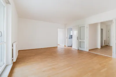 4-Zimmer-Wohnung kaufen in Salzburg Stadt – 113 m², € 649.000 – Bild 2 von 9