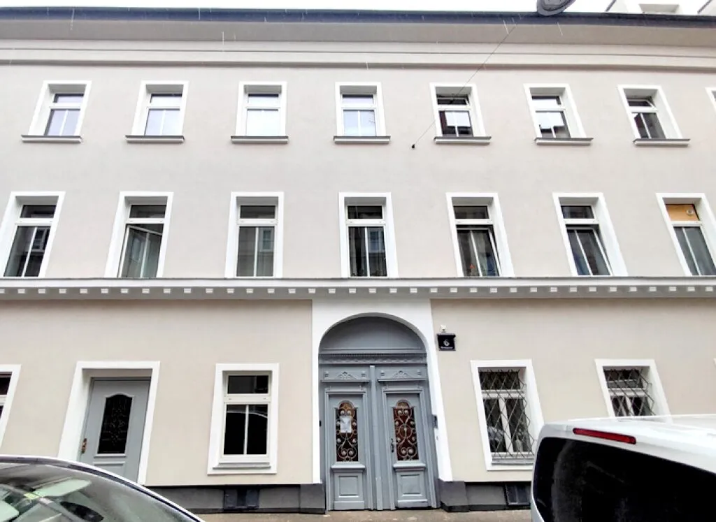Krongasse! Sonnige Erstbezug DG-Loggiawohnung auf neu saniertem Altbauhaus - Top15 - Widok 2