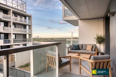 Marina Tower: 2-Zimmer-Wohnung mit traumhaftem Donaublick – Bild 3